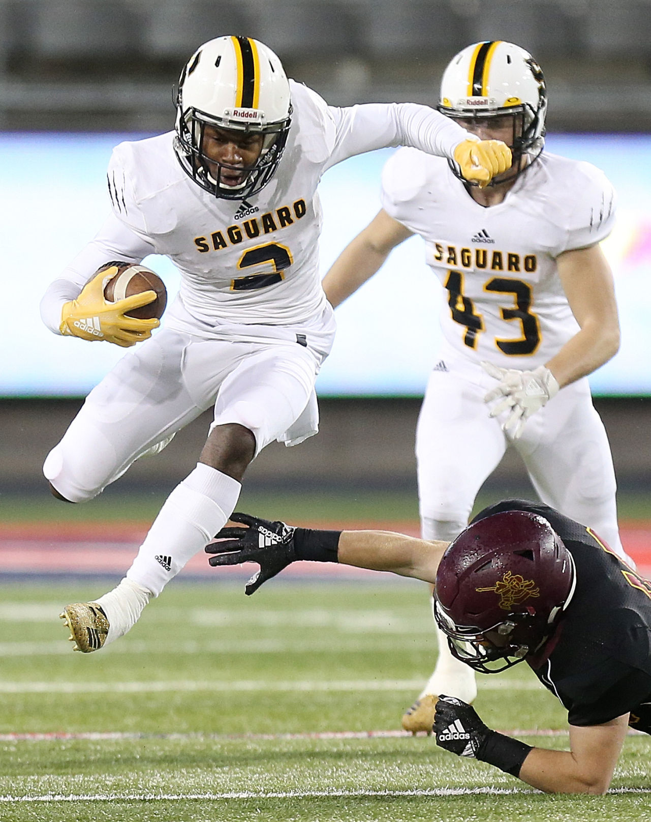Scottsdale Saguaro vs. Salpointe Catholic in the 4A state championship football game